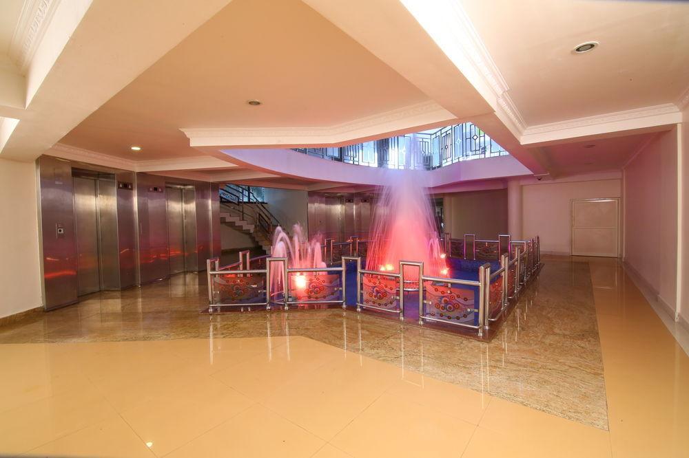Atlas Airport Hotel Apartment Nedumbassery Esterno foto