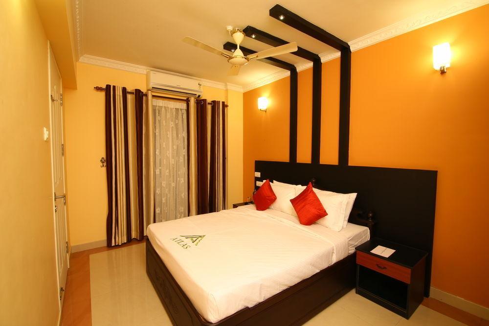 Atlas Airport Hotel Apartment Nedumbassery Esterno foto
