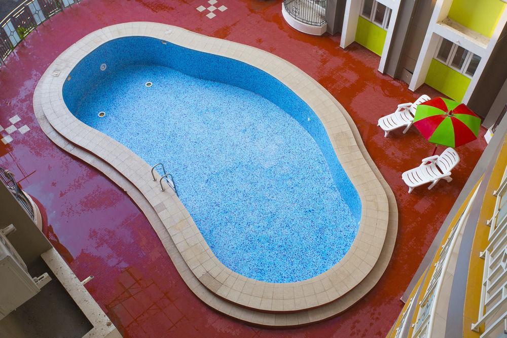 Atlas Airport Hotel Apartment Nedumbassery Esterno foto