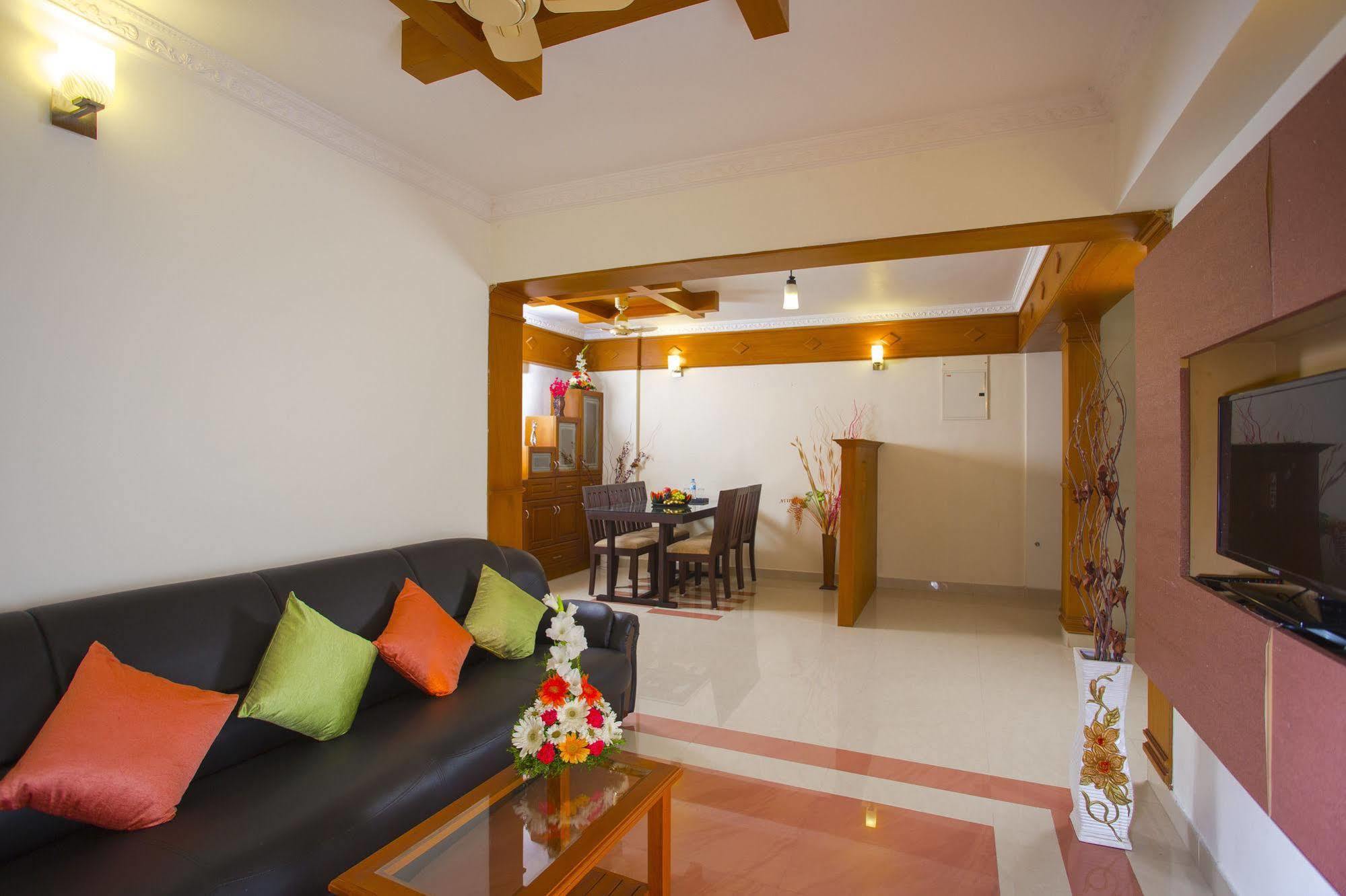 Atlas Airport Hotel Apartment Nedumbassery Esterno foto