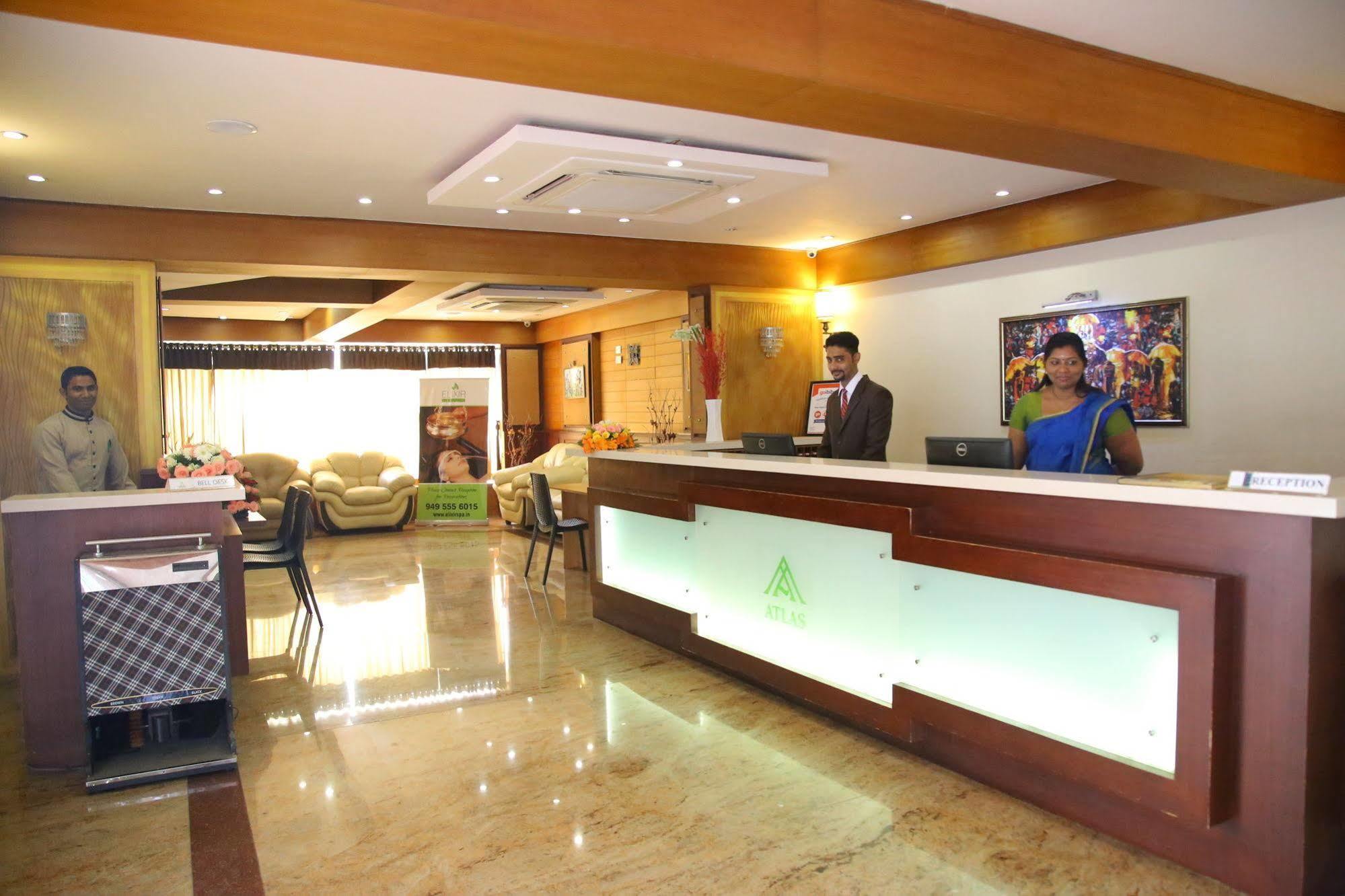 Atlas Airport Hotel Apartment Nedumbassery Esterno foto