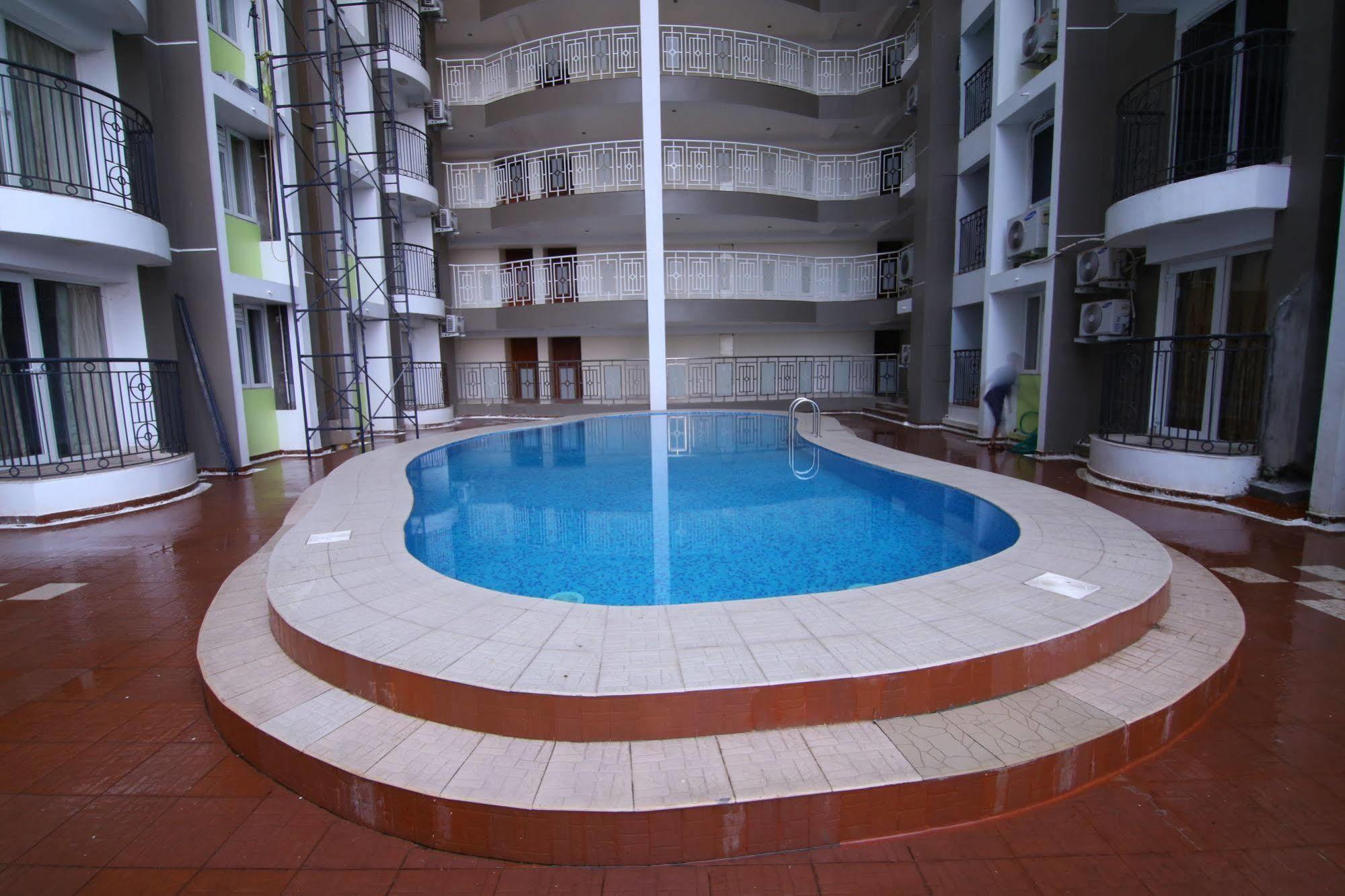 Atlas Airport Hotel Apartment Nedumbassery Esterno foto