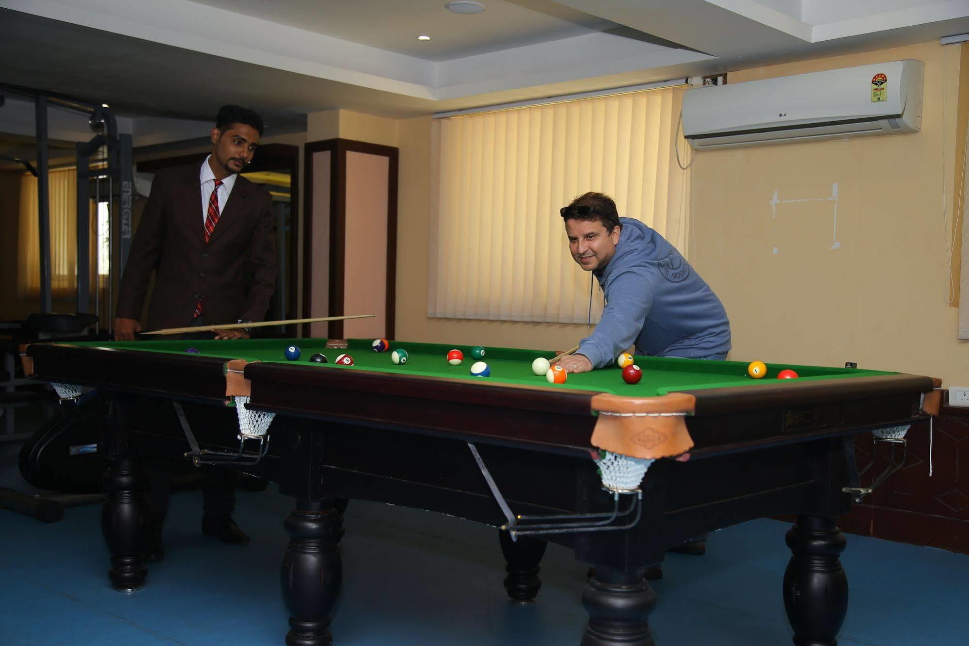 Atlas Airport Hotel Apartment Nedumbassery Esterno foto