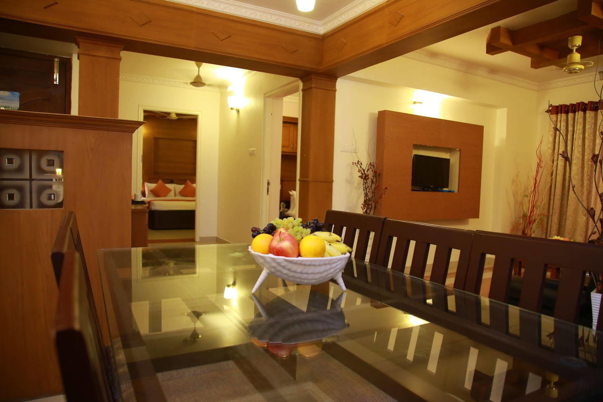 Atlas Airport Hotel Apartment Nedumbassery Esterno foto